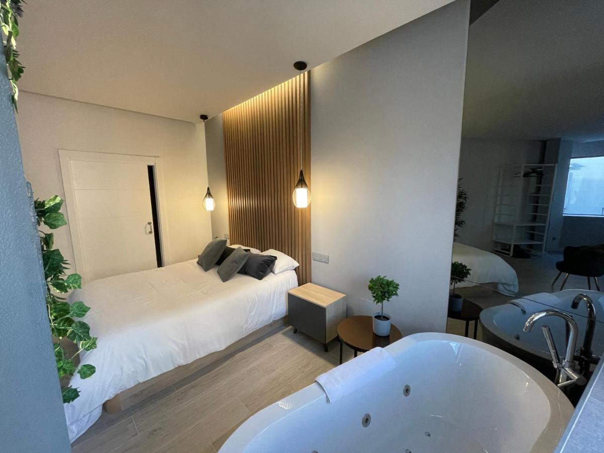 Miluisuites Loft And Spa Catedral. Santander Exterior photo